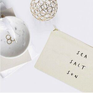 🚫TAKEN (No longer Avaible) FREE GIFT WITH PURCHASE Travel Cosmetic Bag